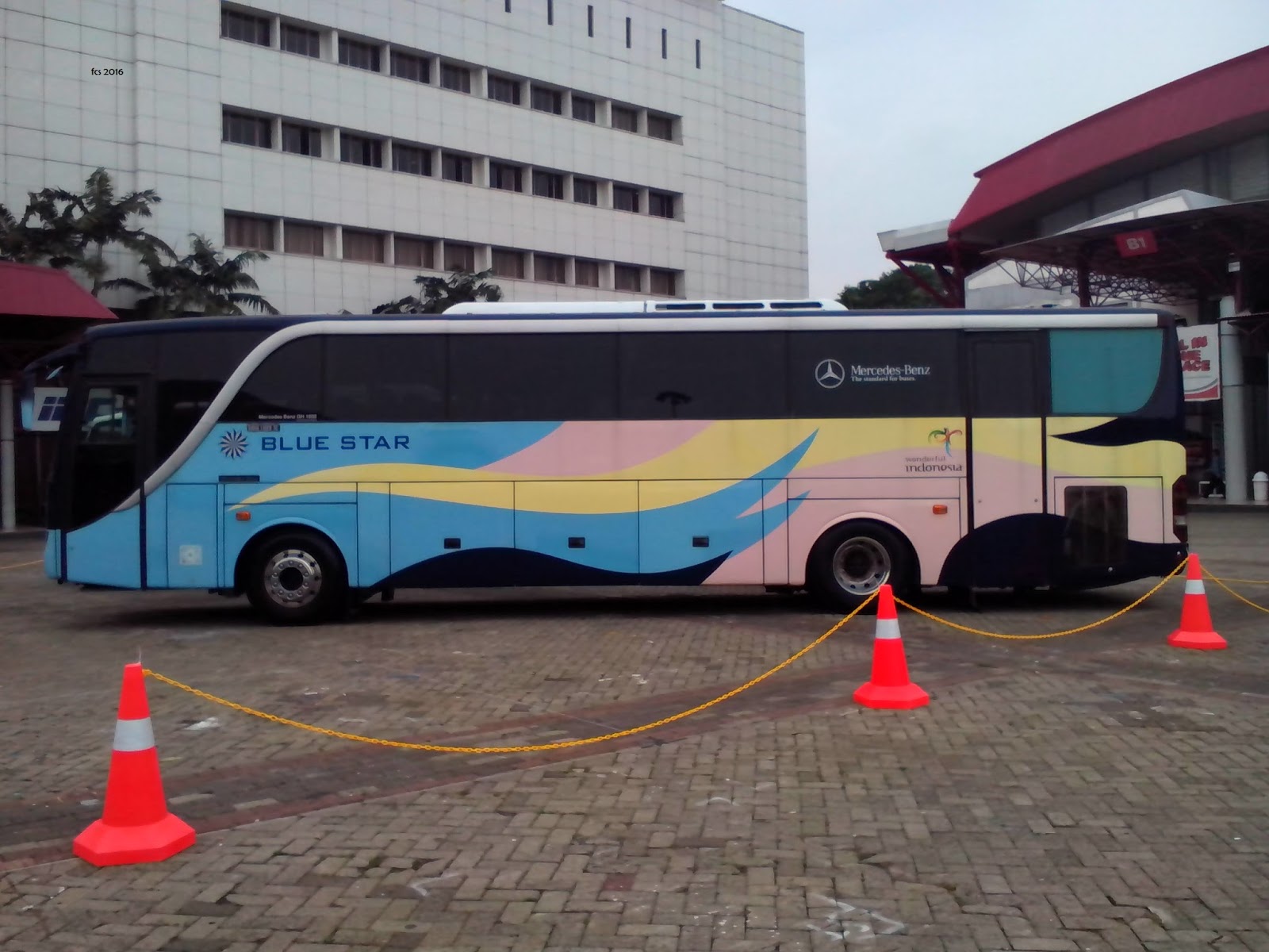 //FCS : FUAT CEPAT SELAMAT: BLUE STAR SETRA OH 1632 - IIBT 