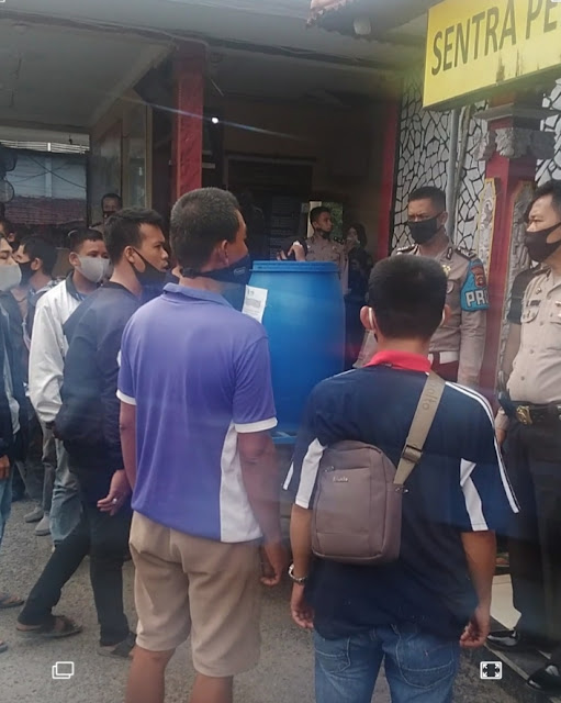 Ditawari Dengan Nada Keras,Diduga Oknum Polisi  Berang Aniaya Tukang Ojek.