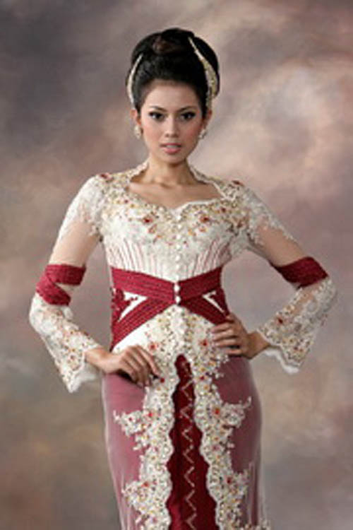 Kebaya Modern To Traditional Wedding Dress