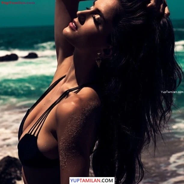 Natalia Barulich Sexy Bikini Photos - Hottest Lingerie Show