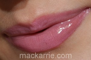 c_PureFictionLipglassMAC3