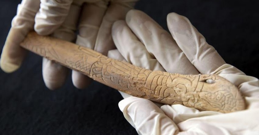 Hallazgo de hueso tallado confirma presencia de la Cultura Chavín en Lima Hallazgo de hueso tallado confirma presencia de la Cultura Chavín en Lima