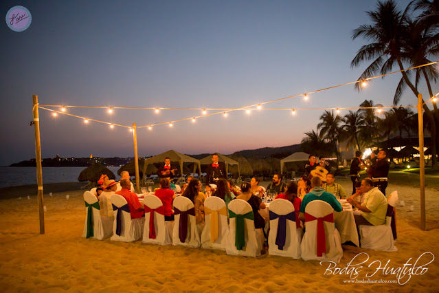 boda en playa, beach wedding, Oaxaca, México, Bodas Huatulco, Wedding Planner