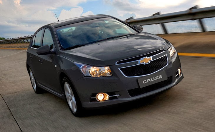 Chevrolet Cruze Sport 6 é na Rumo Norte - Preto Carbon Flash (Cor Metálica)