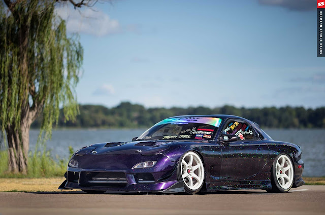 1993 Mazda RX-7 with Hardcore JDM Parts & Style