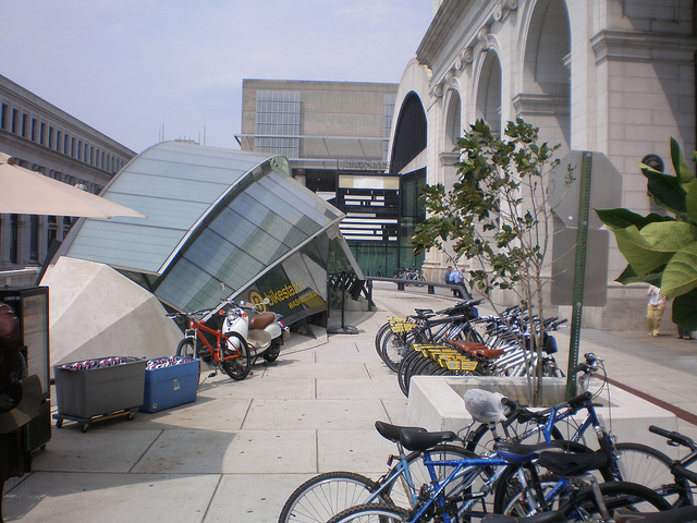 Bikestation de Washington DC é moderno e seguro