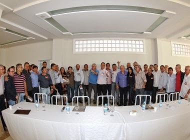 Rui Costa se reúne com prefeitos do sudoeste