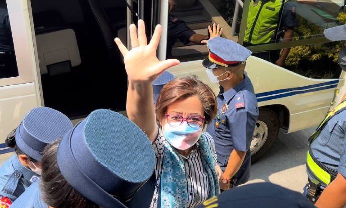 Former Sen. Leila de Lima taken hostage