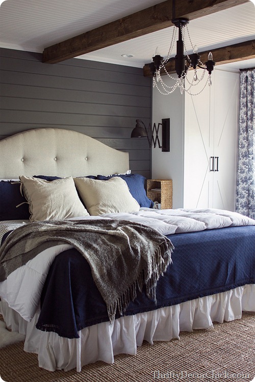 rustic bedroom planked walls