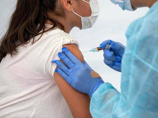 सीधी जिले में सोमवार को इन 19 केन्द्रों पर 45 वर्ष के ऊपर सभी को लगेगा कोरोना का टीका