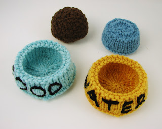 knit dog puppy water food dish toy