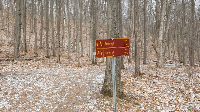 Sentier pour le sommet du Calvaire d'Oka