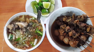 Tempat Wisata Kuliner di Semarang, Soto Bangkong