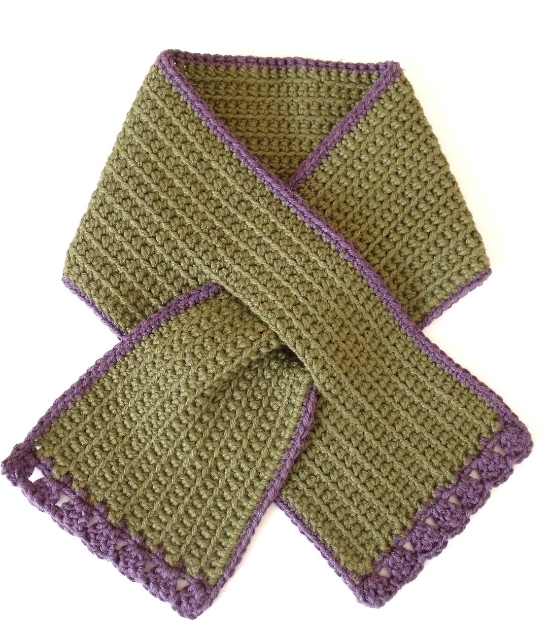 Microcknit Creations Toddler Keyhole Scarf
