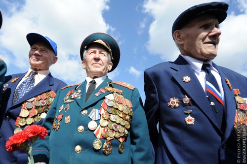 2011 Russian Victory Day Prade in Moscow Seen On lolpicturegallery.blogspot.com