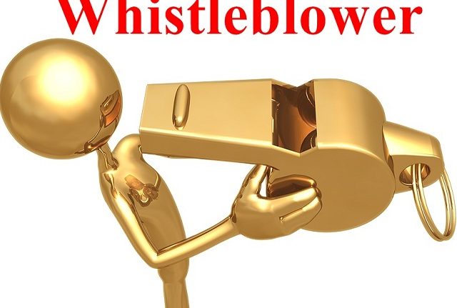Meet the whistleblower from Ikoyi during an interview with the EFCC, a m**rder attempt - Video