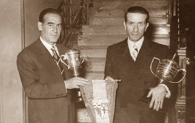 Match Internacional Intercluns 1951, entrega de trofeos