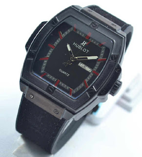 jam tangan HUBLOT date day black  rubber red 