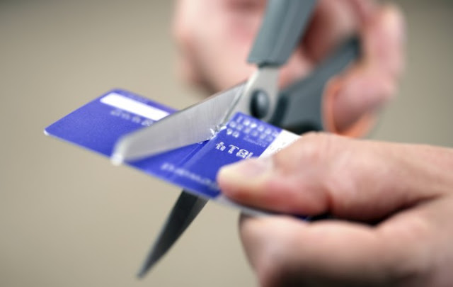 Bagaimana Cara Menutup Kartu Kredit yang Aman