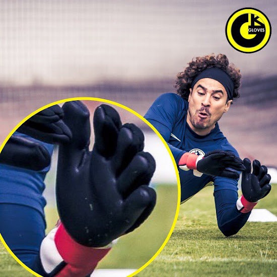 All-New Nike Phantom Elite GK Gloves Silo Released - Tested By Ochoa