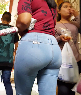 Candid videos mexicanas bonitas pantalones entallados