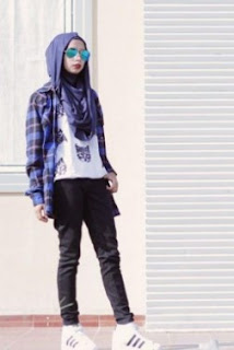 gaya berpakaian hijab anak remaja