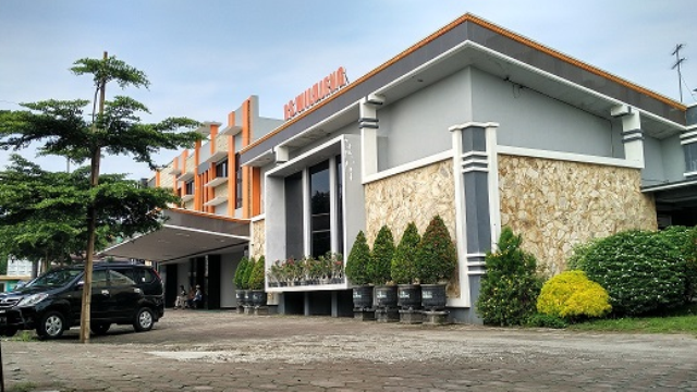 Gaji Perawat Di Rumah Sakit Hermina Tangerang : Http Www ...