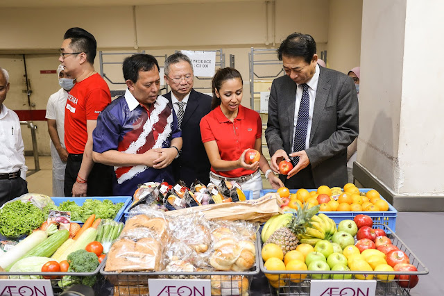 AEON's Community Food Share Programme