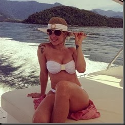 A deliciosa esposa de Léo Moura  RF