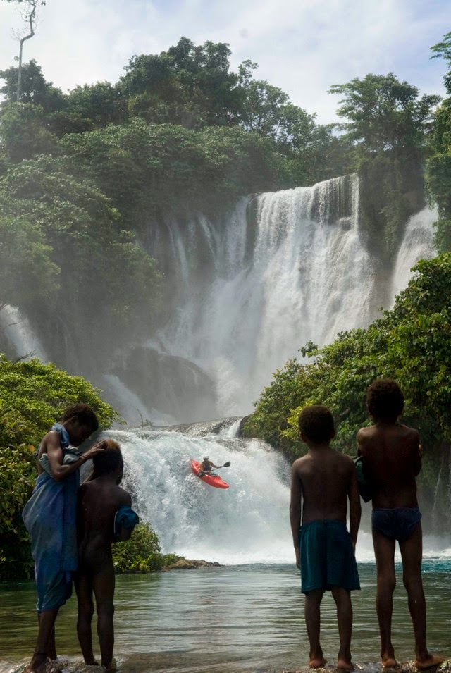 Kayaking in Papua New Guinea