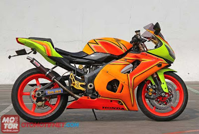 Modifikasi Honda NSR 150 fairing variasi keren