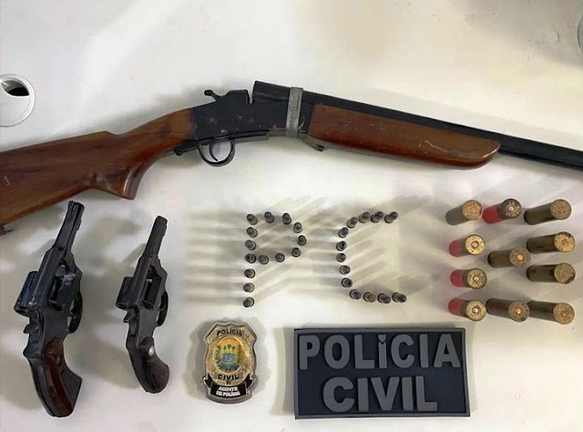 Armas de fogo e munições são apreendidas pela Polícia Civil em Buriti dos Lopes