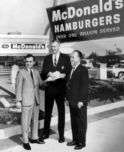 McDonald'ı Bugüne Getiren Adam: Raymond Albert 'Ray" Kroc