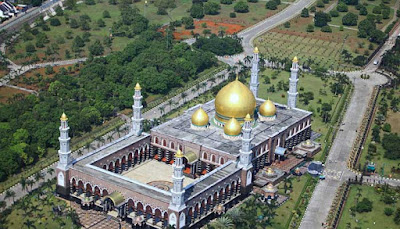 Masjid Kubah Emas Dian Al-Mahri