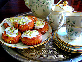 http://cupcakeluvs.blogspot.dk/2014/05/pistacie-custard-snegle-pistacio.html