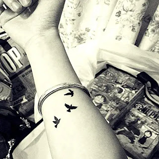 Birds Flying Temporary 3D Tattoos Design Ideas in Hindi