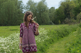 Girl in cow parsley meadow