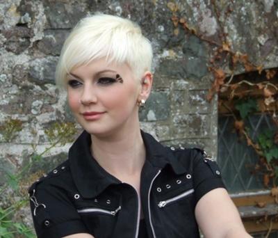 platinum blonde hairstyles