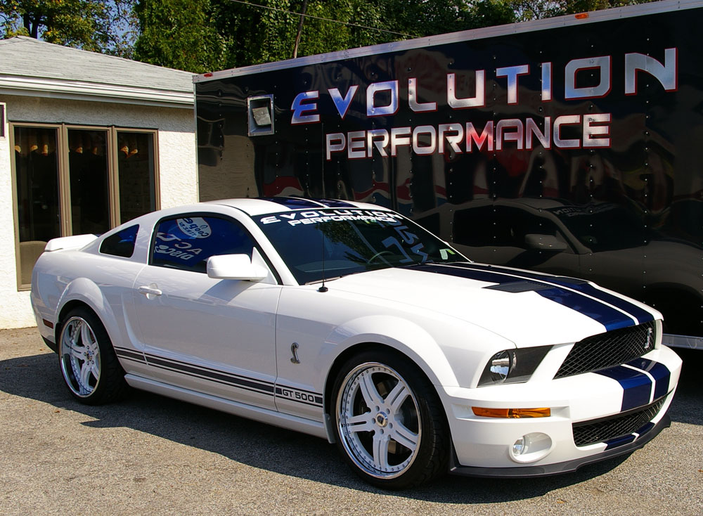 Ford introduced the Shelby GTH version of the Mustang at the 2006 New York