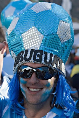 Fotos Uruguay 0 Francia 0, color en la tribuna, sudor en la cancha