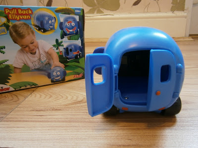 Jungle junction toys from flair Ellyvan with opening back door