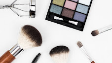 Tips Memakai Eyeliner Cair Dijamin Nggak Belepotan