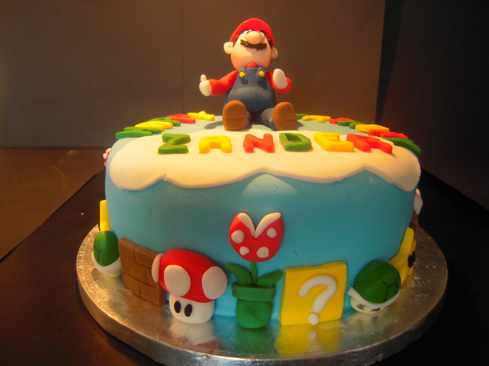 Eileen Atkinson's Celebration Cakes: Super Mario Birthday Cake