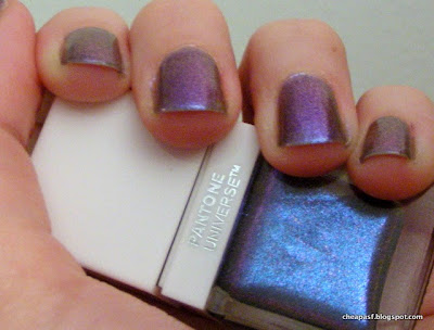 Sephora+Pantone Universe Spectral Lacquer in Waterfall swatches