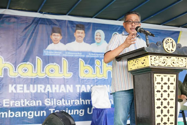 Wakili Walkota Batam, Jefridin Menghadiri Halal Bi Halal Kelurahan Tanjung Uncang Batuaji