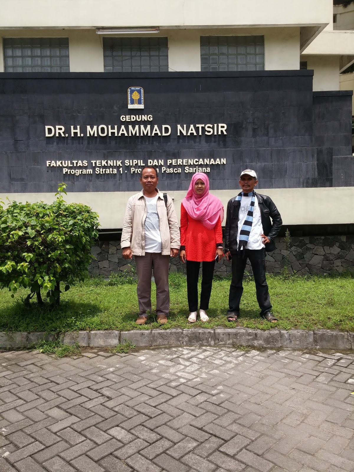 Jangan lupa sambil represing juga perlu kita menambah wawasan salah satunya kita studi banding ke Perguruan tinggi islam tertua di Indonesi yaitu