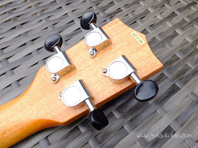 Kala Ziricote Tenor Ukulele tuners