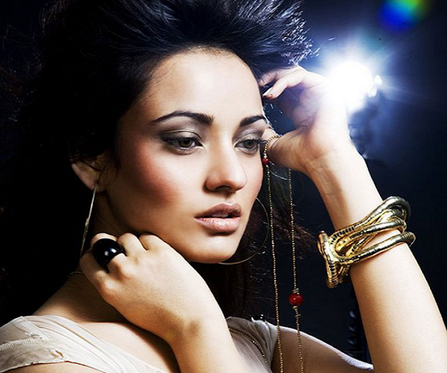 Neha Sharma Hyper Star Hd Wallpapers