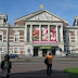 Groen LED-licht op het Koninklijk Concertgebouw 