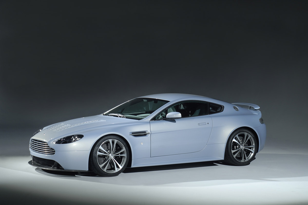 aston martin vantage